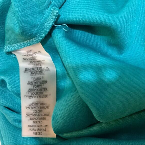 Vince Camuto roughed and draped dress size 2 H6 - Picture 10 of 12